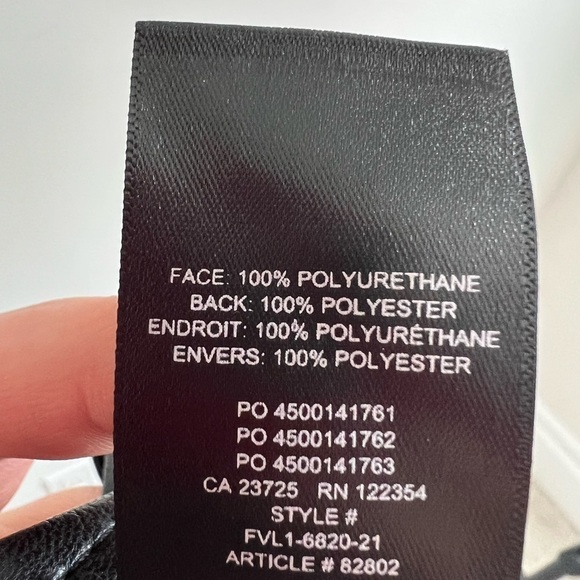 Aritzia Babaton Vegan Leather Black Adrian Bermuda Short Size 0 - Picture 9 of 9